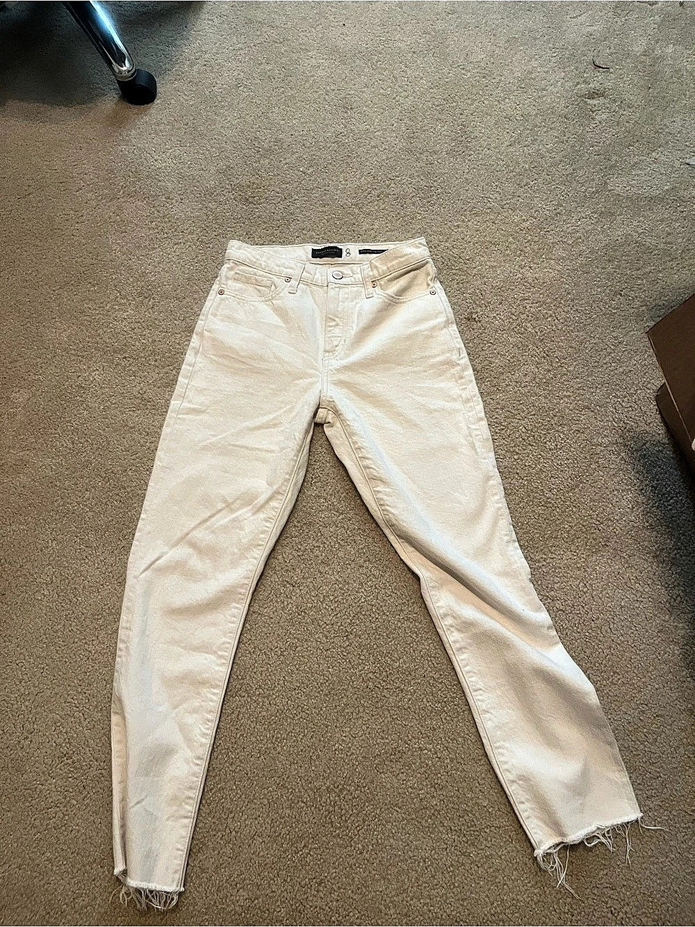 Banana Republic High-Rise Straight Jeans in White Size 8